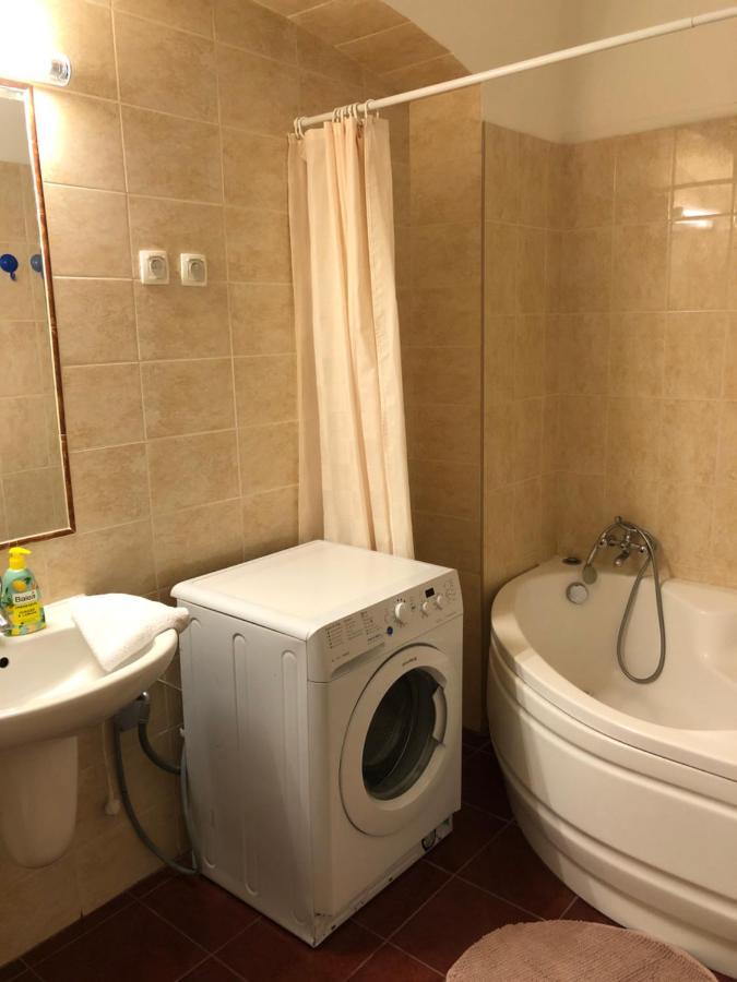 Corso Apartment Budapest Eksteriør billede