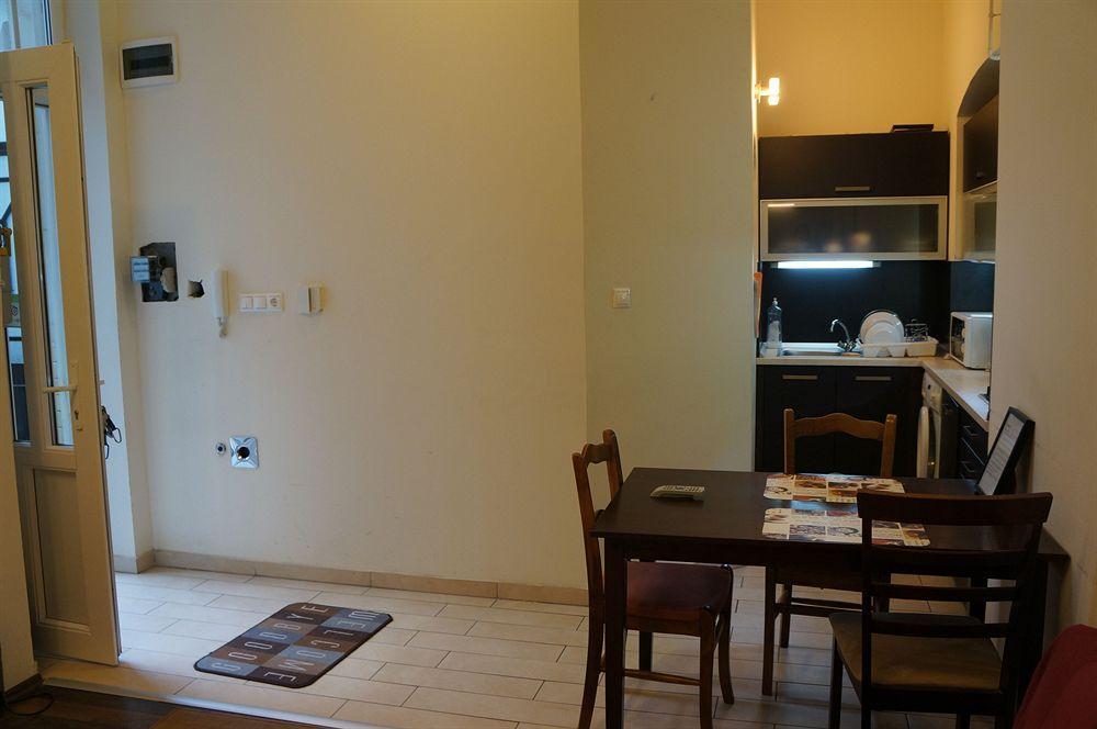 Corso Apartment Budapest Eksteriør billede
