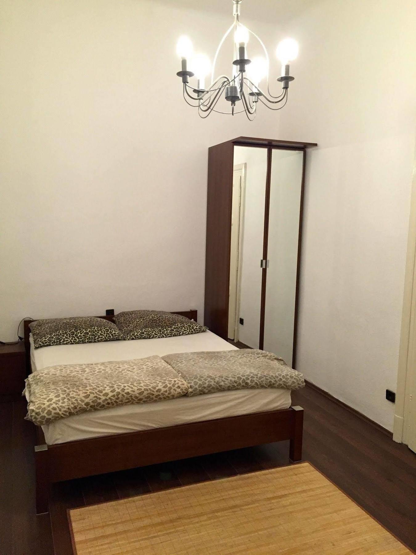 Corso Apartment Budapest Eksteriør billede