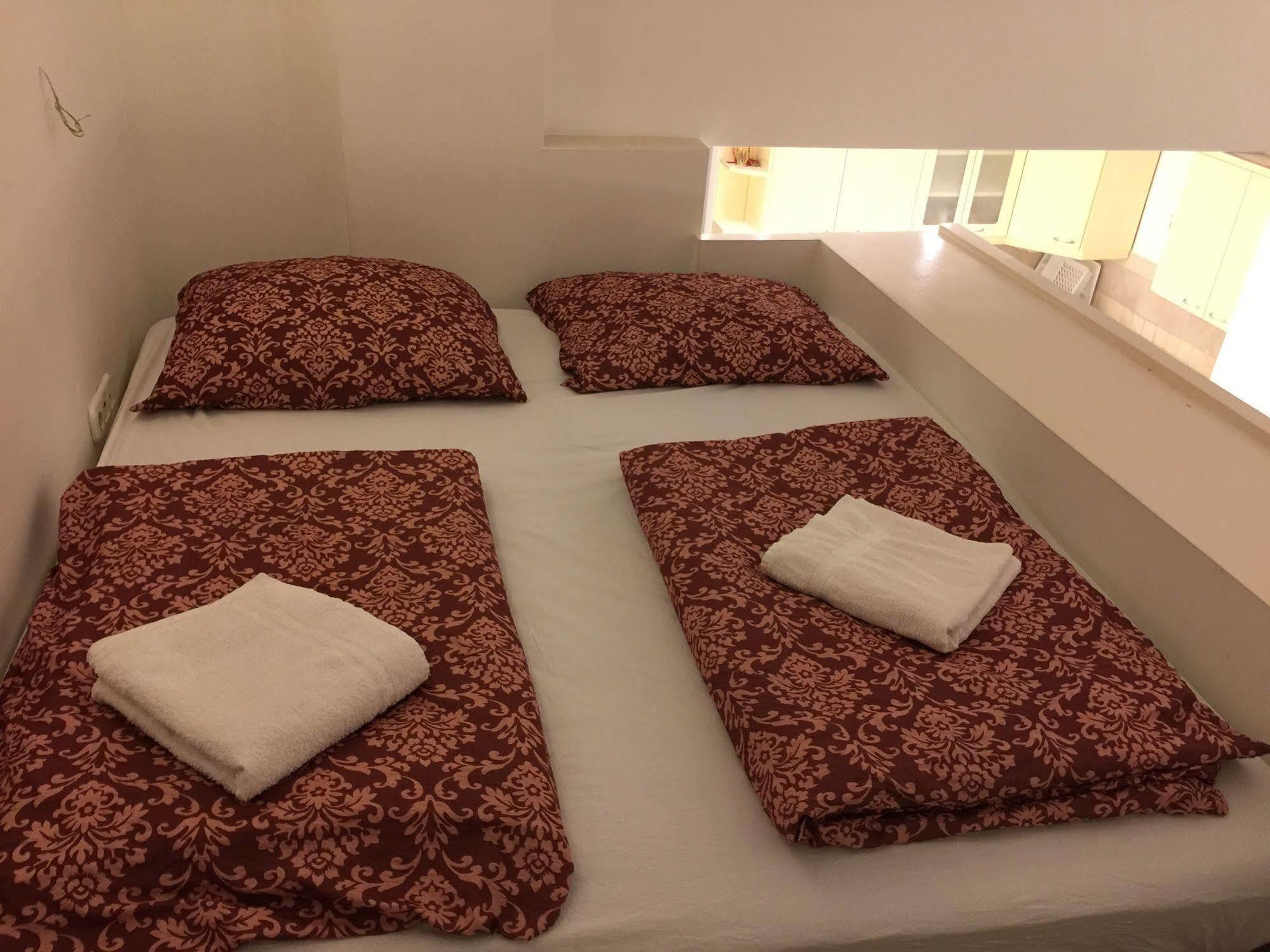 Corso Apartment Budapest Eksteriør billede
