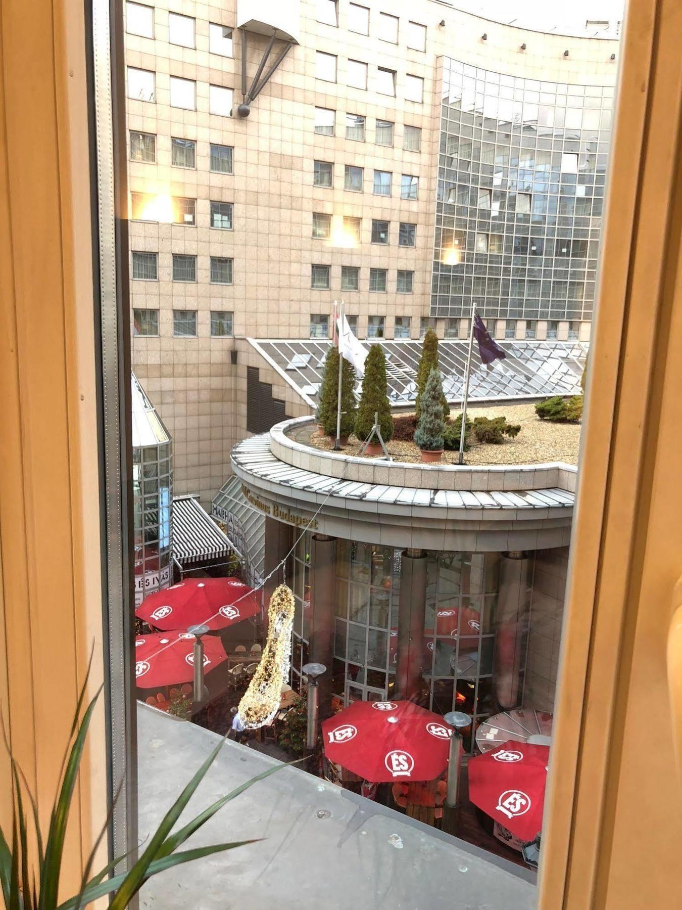 Corso Apartment Budapest Eksteriør billede